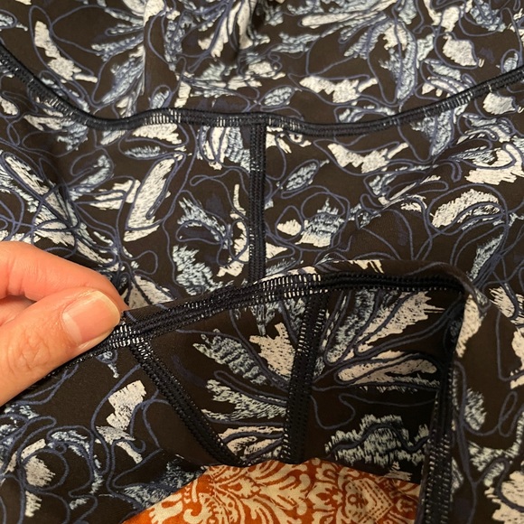 Lululemon x Forster Rohner Wunder Under High Rise Leggings - Picture 6 of 6